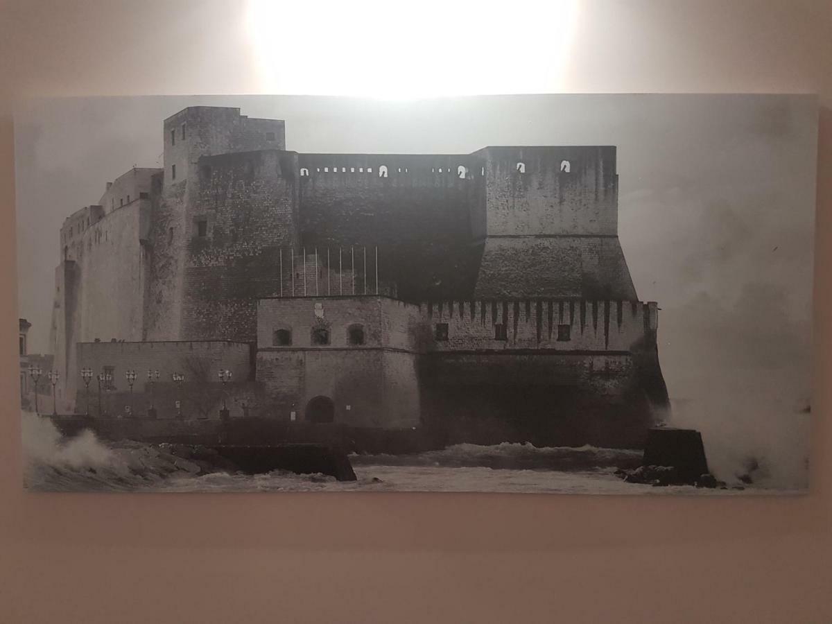 مبيت وإفطار نابولي Gradoni Di Chiaia Twenty Three المظهر الخارجي الصورة